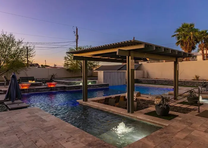 Style Swim Up Bar Firepit