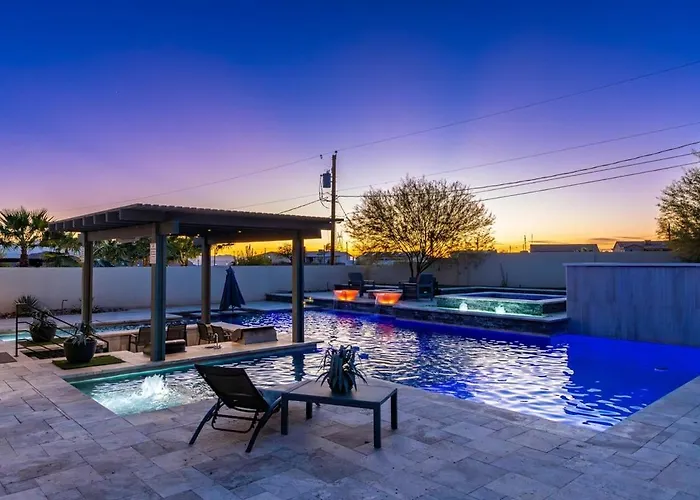 Style Swim Up Bar Firepit