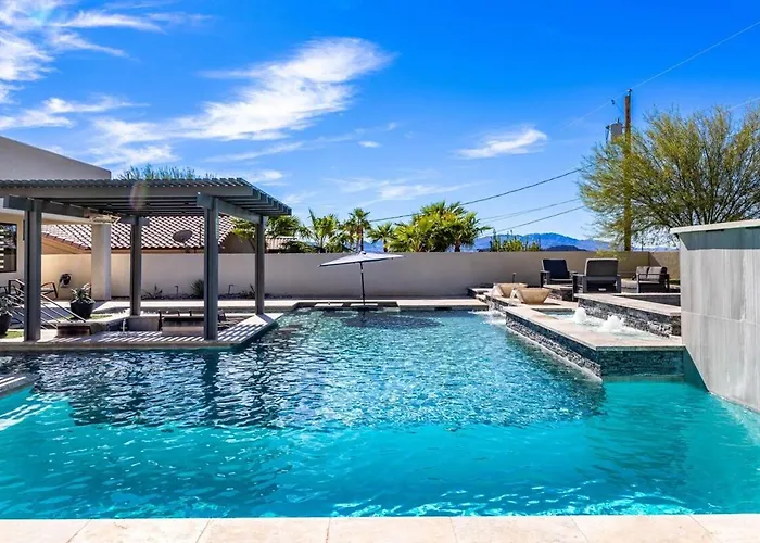 Style Swim Up Bar Firepit Lake Havasu City